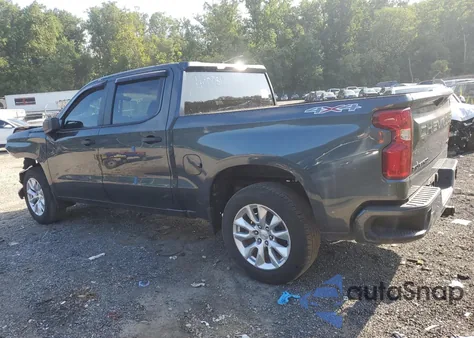 2021 Chevrolet Silverado K1500 Custom из США, поврежденный, VIN 1GCPYBEKXMZ400081